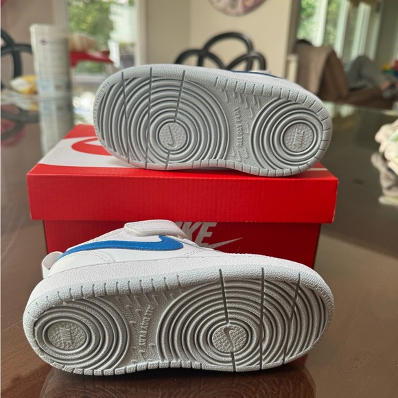 Nike Court Borough Low 2 Toddler Sneakers - Picture 3 of 3